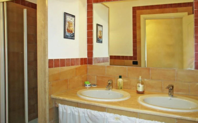 Flat 140M² 2 Bedrooms 2 Bathrooms - Cavi