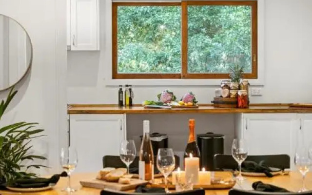 Mavis's Cabins @ Mt Warning