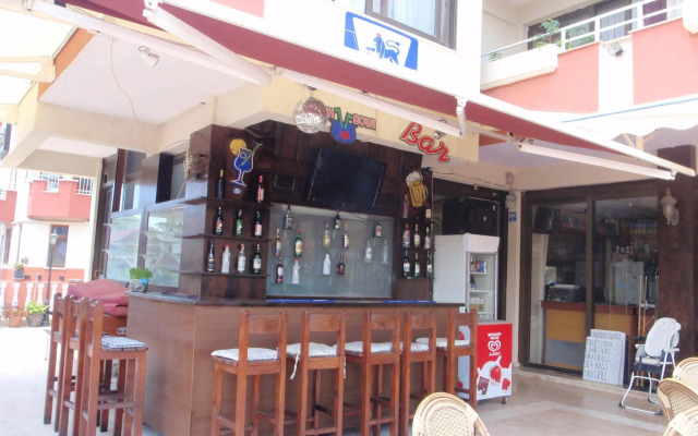 Aloe Apart Hotel