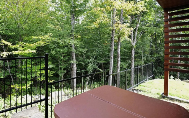 22- Chalet à Louer à Stoneham