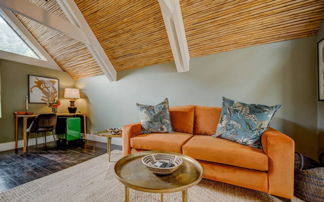 Future Found Sanctuary, Luxury Boutique Hotel By NEWMARK