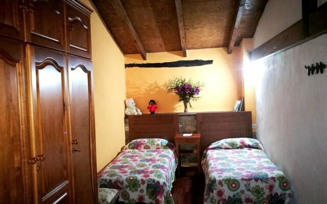 House With 4 Bedrooms in Ampuero, With Wonderful Mountain View and Enc