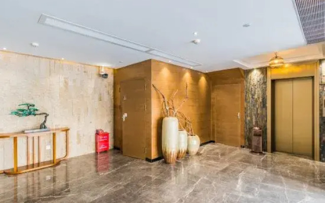 Bafang Park Lane Hotel (Zhanjiang Suixi Quanfeng Plaza Branch)