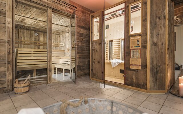 Montana Aparthotel