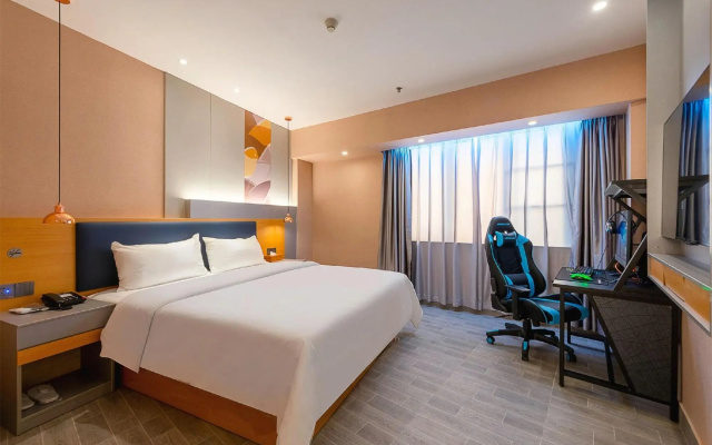 Xingyue Electric Sports Hotel (Dongguan Changping Baihua Times Square Branch) – Guest Rooms – Dongguan