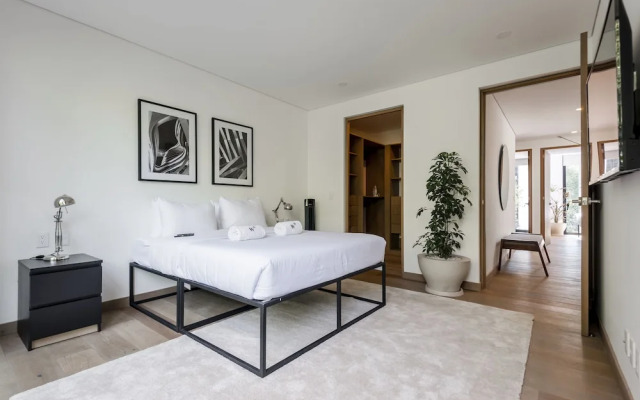 Wynwood House Schiller