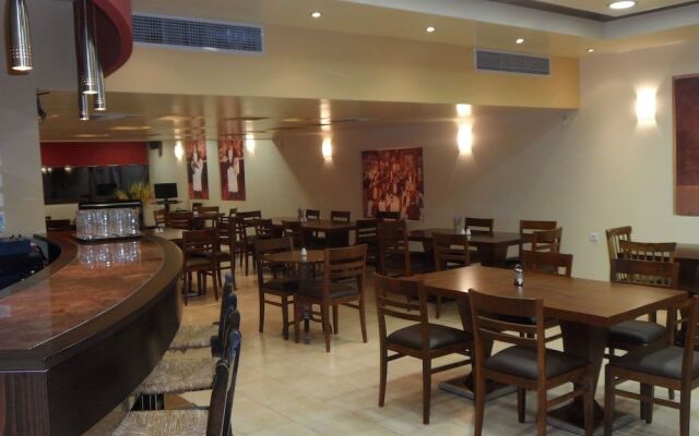 Prigipikon Suites & Lofts