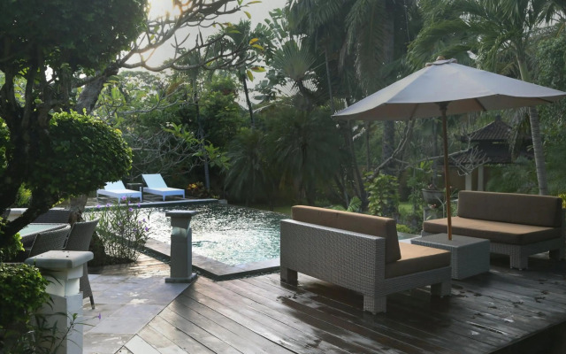 Urbanest Inn Villa