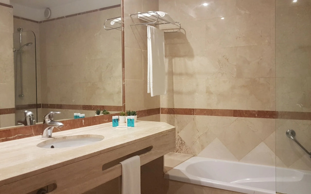 Gran Hotel Costa del Sol
