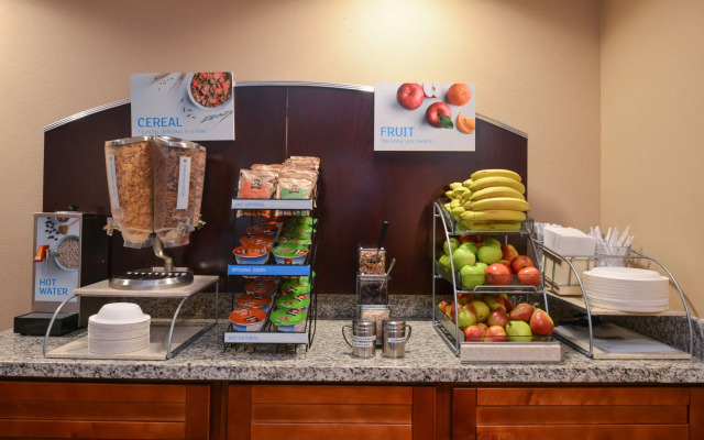 Holiday Inn Express & Suites Globe by IHG