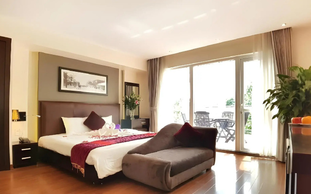 Hanoian Central  & Spa