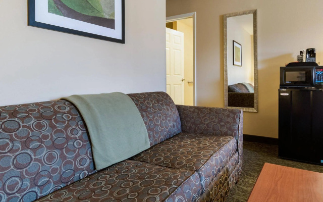 Motel 6 Junction, Texas - Llano River