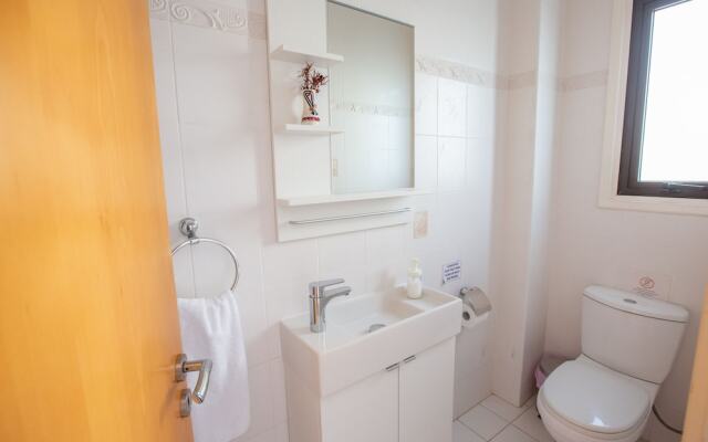 Protaras Holiday Villa Av6