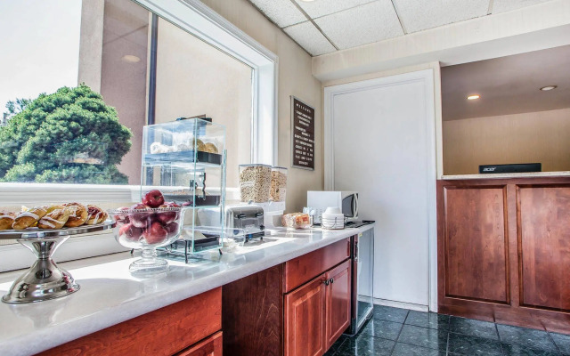 Econo Lodge Douglassville - Pottstown