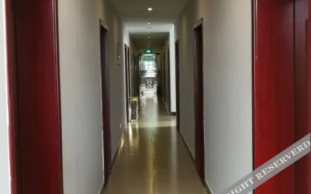 Xinyu Yijun Hotel