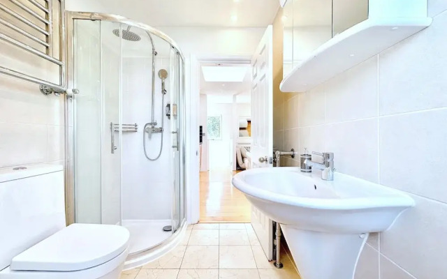 Luxury Designer Apartments Hammersmith 1