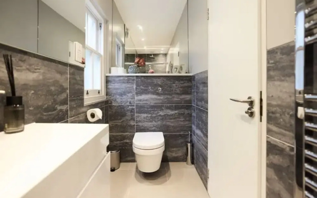 The Latimer Wonder - Stunning 5bdr House With Garden