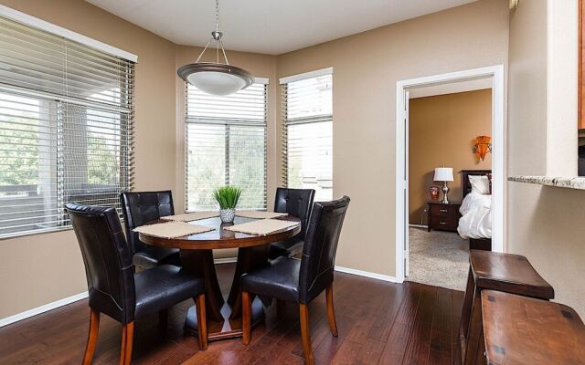 Desert Willow Walk Condo 2BR by Casago