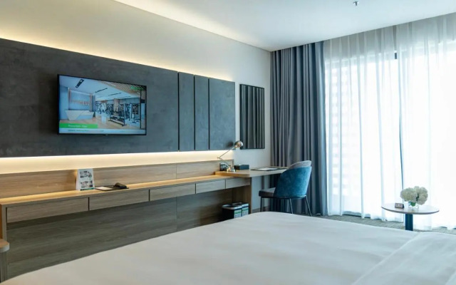 Wyndham Garden Legend Halong