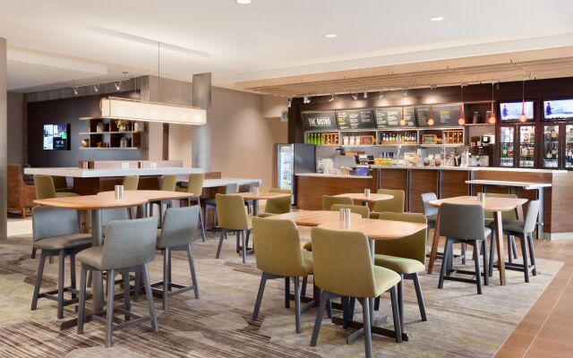 Courtyard by Marriott Boston Dedham/Westwood