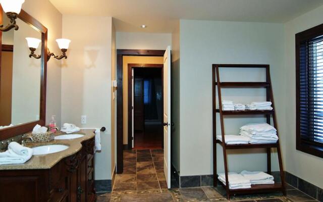 Chalets Alpins - 01 Chemin Blanc