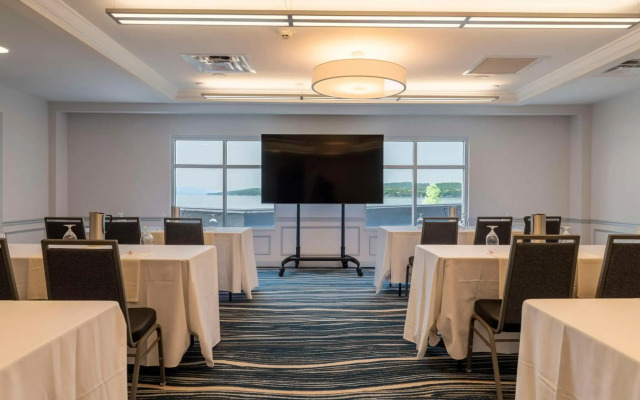 Hotel Canandaigua, Tapestry Collection by Hilton