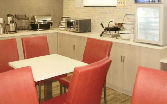 The Vue Hotel, Ascend Hotel Collection