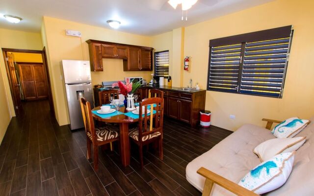 KhalKob's Belize