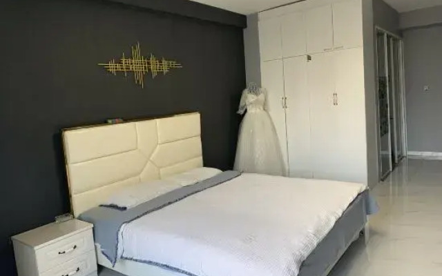 Xinyi Apartment
