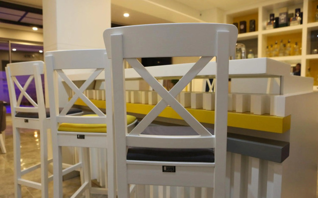 Letstay Hotel - Adults Only
