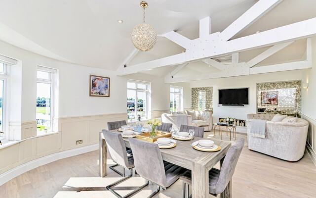 The Racecourse Penthouse