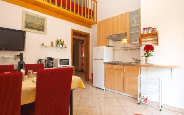 Apartments Vodnjanka 1656