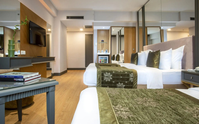 Oran Hotel