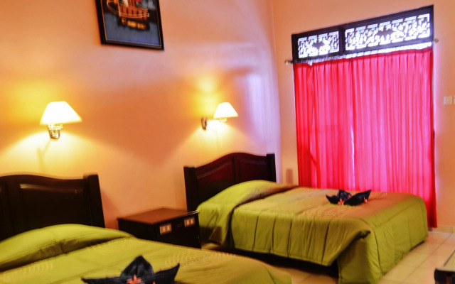 Pesona Beach Inn