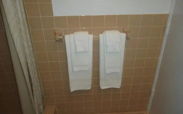 Orange Creek Inn