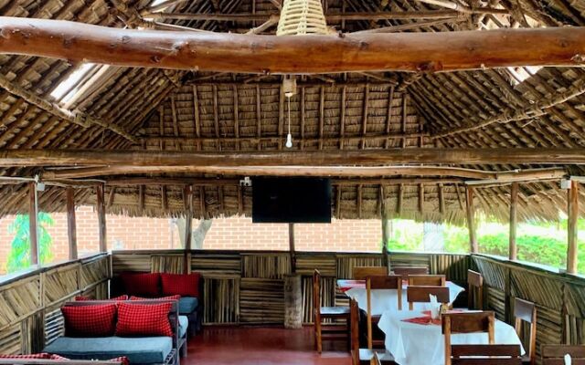 Patamu Restaurant & Lodge