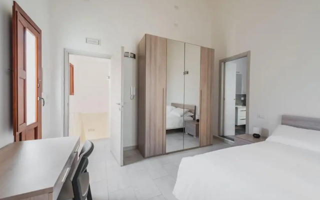 Modern Duplex by Wonderful Italy