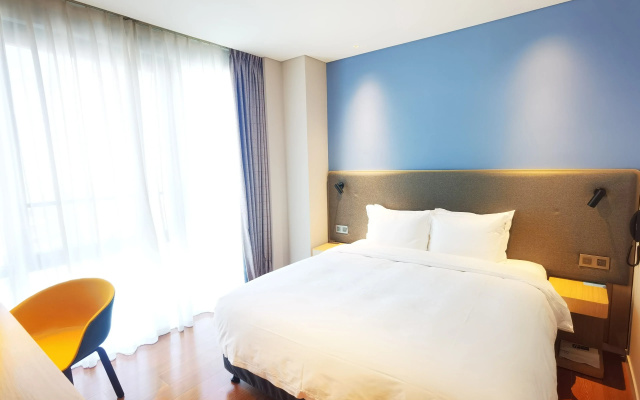 Holiday Inn Express Beijing Yizhuang Tongminghu by IHG