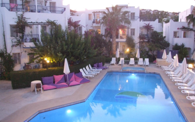 Serhan Hotel