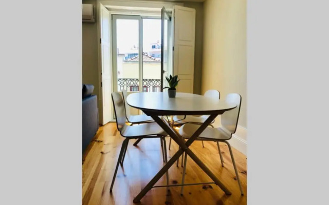 CL Freixo Apartment With Electric Scooters