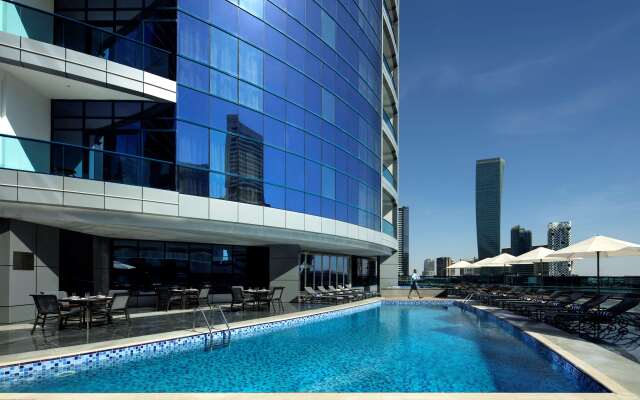 Radisson Blu Hotel, Dubai Waterfront