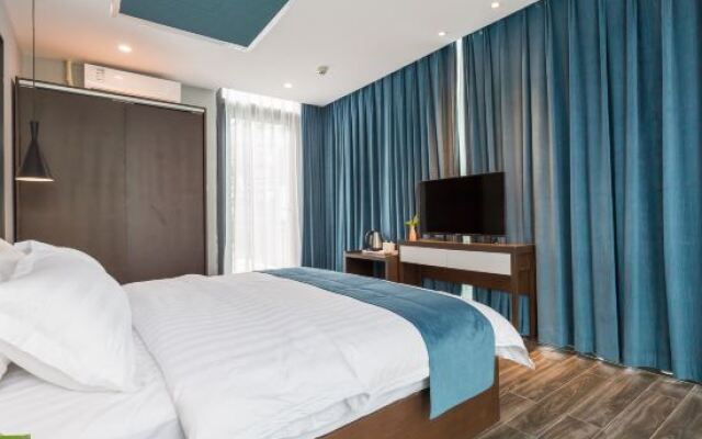 Lai Lai Hotel(Sanya Dadonghai Summer Department)
