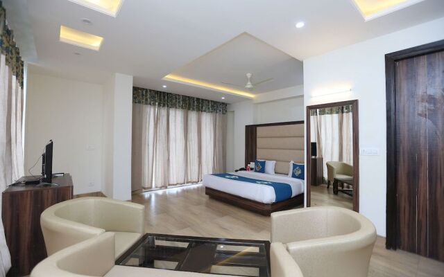 OYO 9667 Sashtrdhara Road