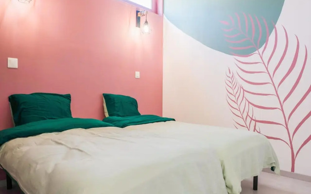 Stylish Beachside Retreat