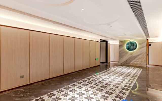 Yi HOTEL