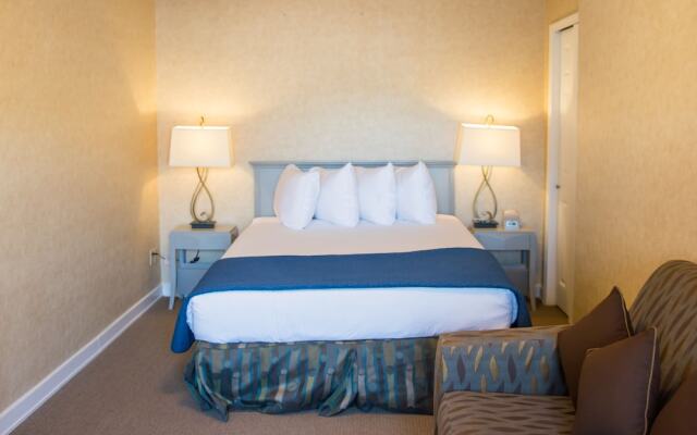 Inn of the Four Winds Oceanfront Seaside