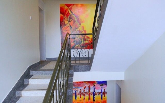 Deluxe 2-bed Apartment With Swimming Pool