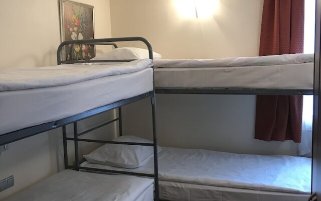 Hostel Gnezdo Pokrovka