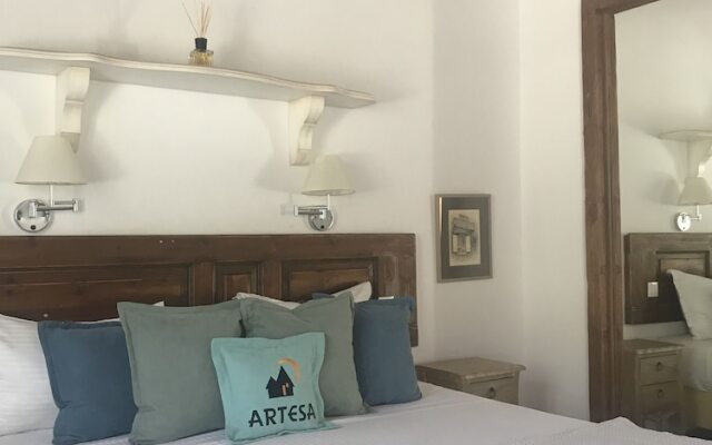 Saint Artemios Hotel and Oriental Suites
