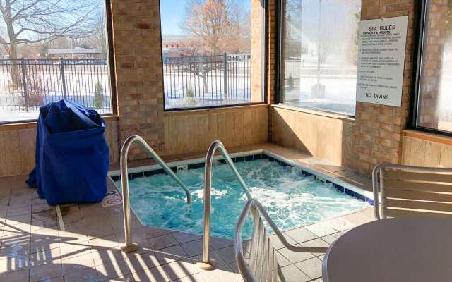 Quality Inn & Suites Sun Prairie Madison East